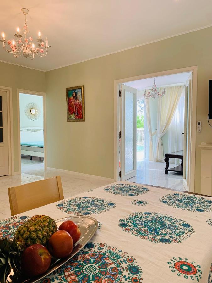 Maison De Ville Dans La Villa Brise Des Pins Le Cannet Esterno foto